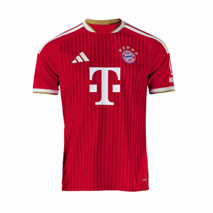 Islam Makhachev x Bayern Munich